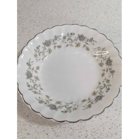 Johnson Brothers Ironstone - Delores Pattern - Picture 4 of 9